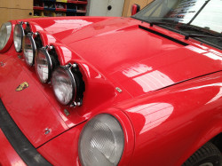 PORSCHE 911 Cache pour rampe de phares type stratos